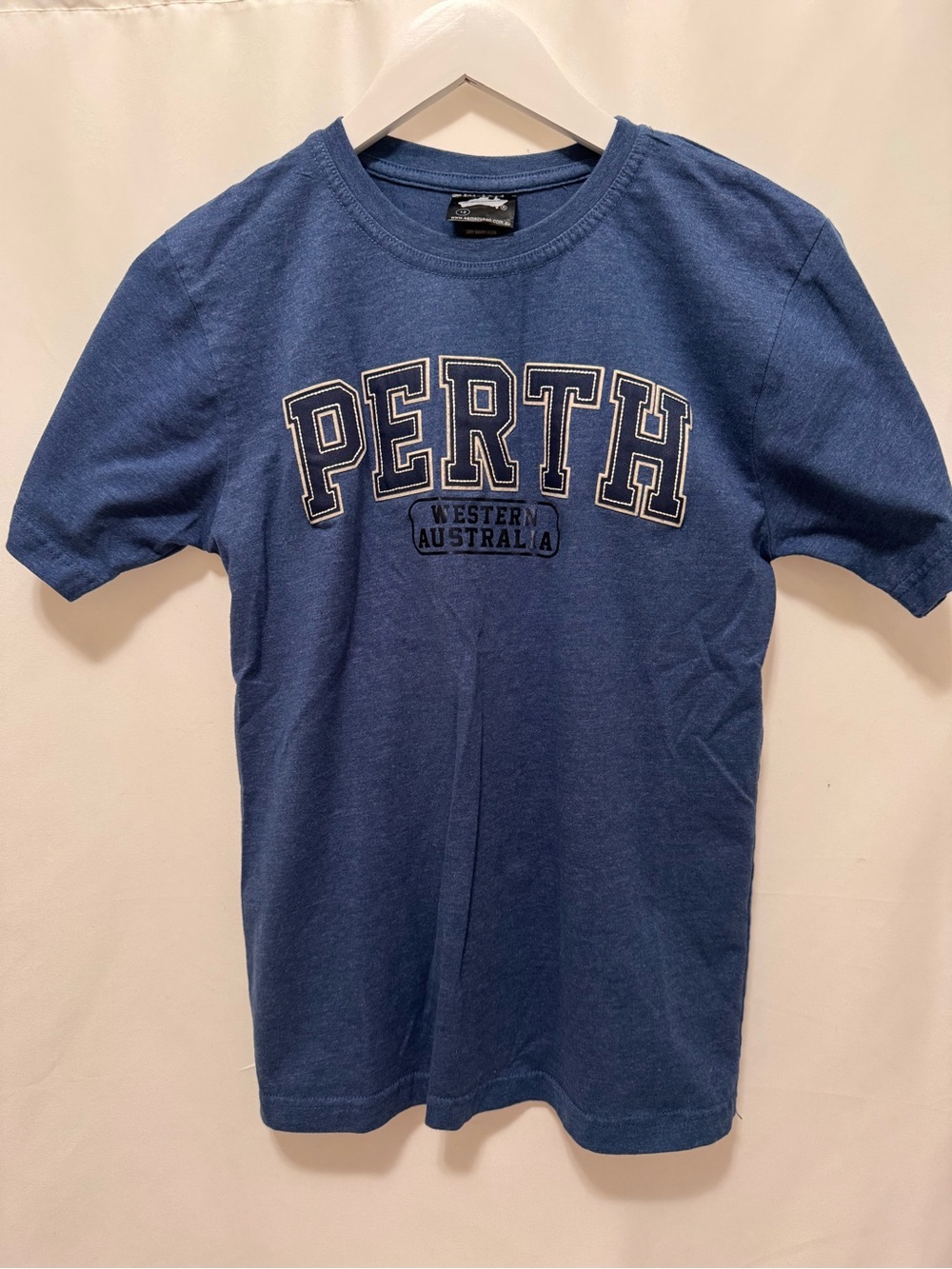 Perth Graphic Crewneck T-Shirt - Blue. Woman’s US medium